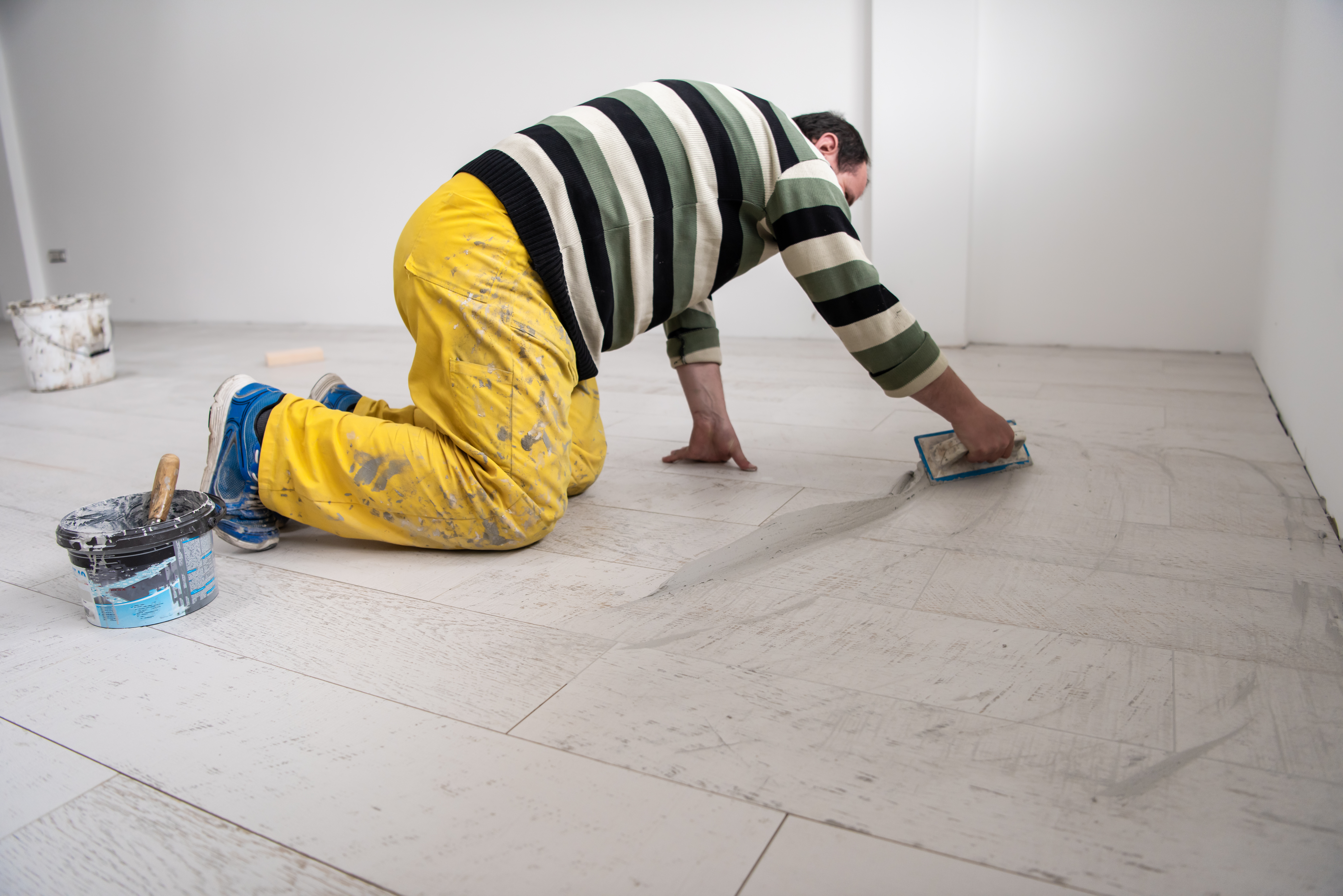 Grout color restoration